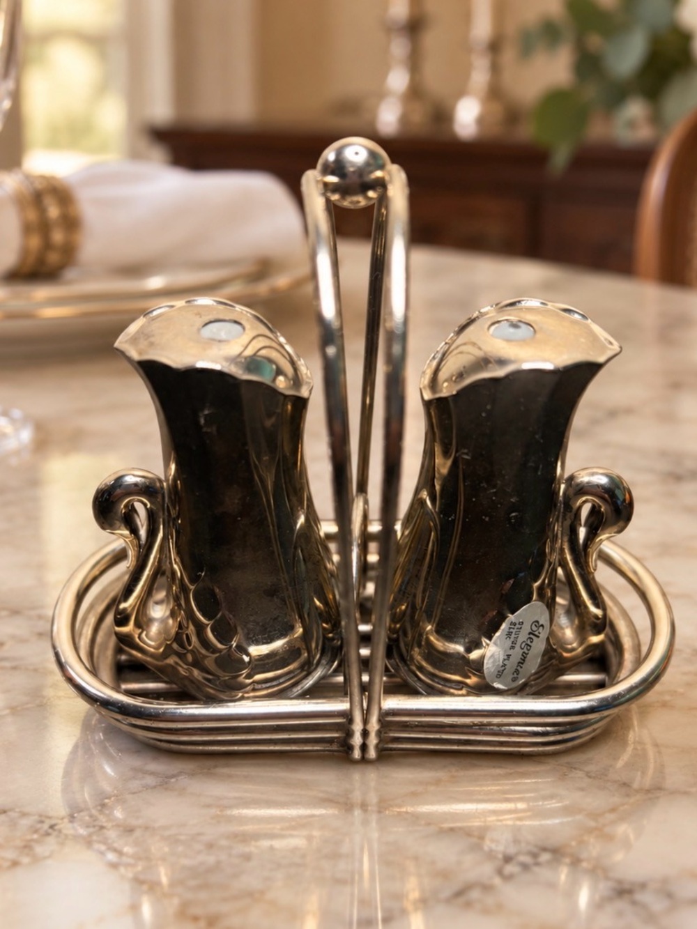 Elegance Silver Plated Swan Salt & Pepper Shakers With Caddy